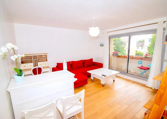 L'evasion 르 플레시-로뱅송